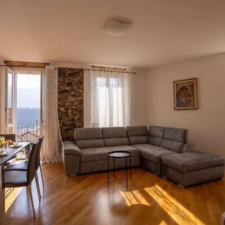 Apartment In - *